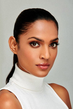 Shruthy Menon in Elektra