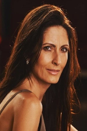 Rachel Petsiavas in James