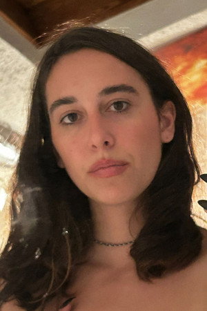 Anouchka Dieux in Je ne veux qu'elle