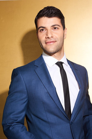 Daniel Peera in The Fringes