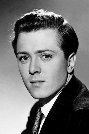 Richard Attenborough in Elizabeth