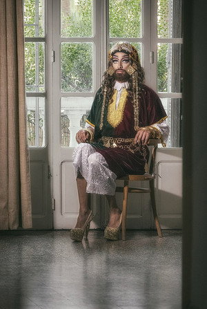 Khookha McQueer in Onstage Queerness through Generations