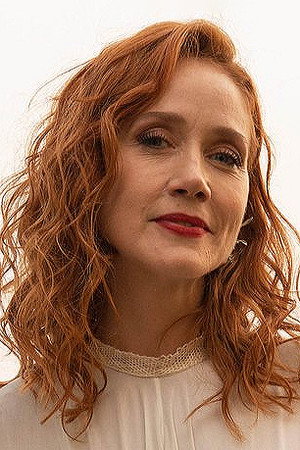 Camila Morgado in Olga
