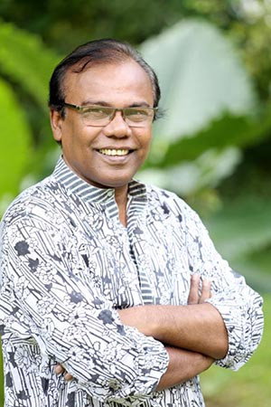 Fazlur Rahman Babu in Dead End