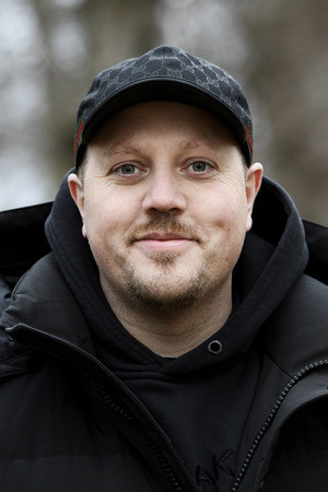 Sebastian Stakset in Kartellen - Light up the Shadows