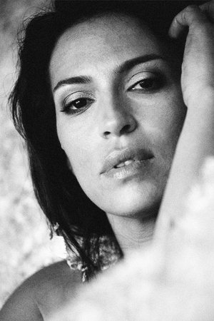 Claudia Ferri in Mambo Italiano