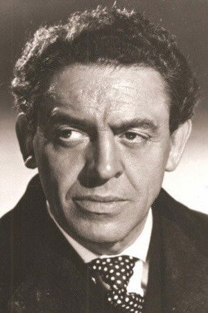 Eddie Byrne in Guns in the Heather