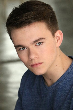 Jake Ryan Scott in Children of the Corn  Runaway