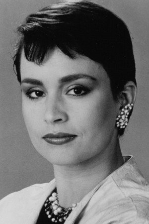 Diane Venora in The 13th Warrior
