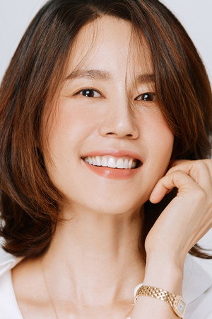 Kim Ji-ho in Hard Hit