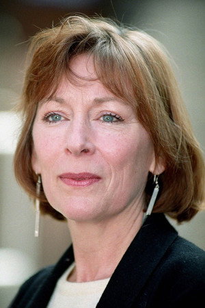 Lynn Farleigh in Voices
