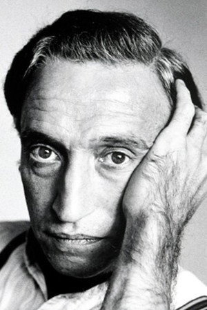Arthur Dignam in Warm Strangers