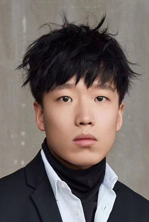 Li Weilong in Darling Boy