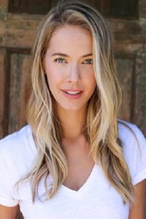 Olivia Jordan in 10 0 Earthquake