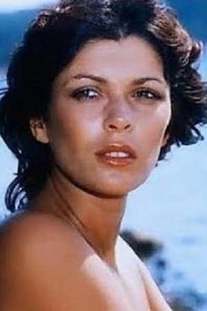 Betty Vergès in Summer Night Fever