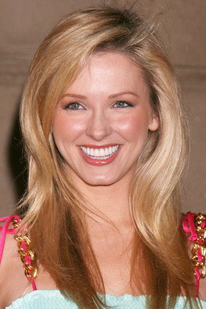 Shandi Finnessey in Piranhaconda