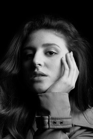 Ana Jardón in Sola y borracha