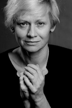 Valérie Bodson in Caroline on the roof