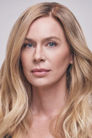 Anne Dudek in 10 Items or Less