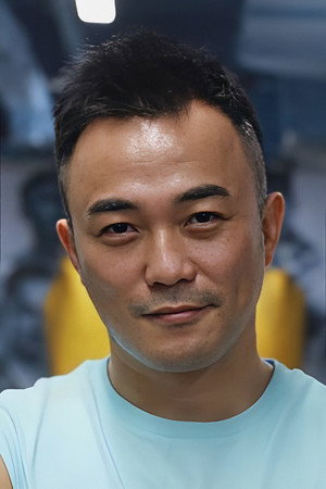 Eddy Law Tin-Chi in Bio Raiders