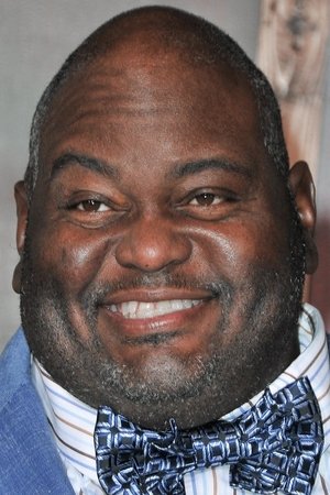 Lavell Crawford in Home Team