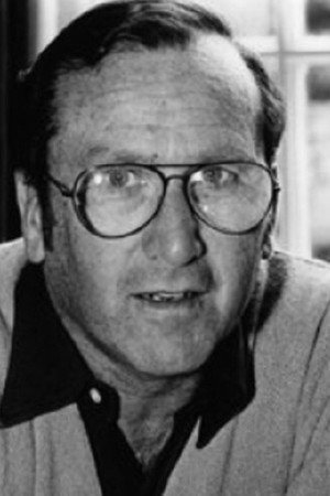Charles H. Schneer in Aliens, Dragons, Monsters & Me