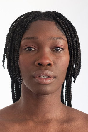 Ruby Commey in Rave On