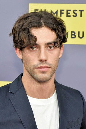 Aaron Altaras in Rave On