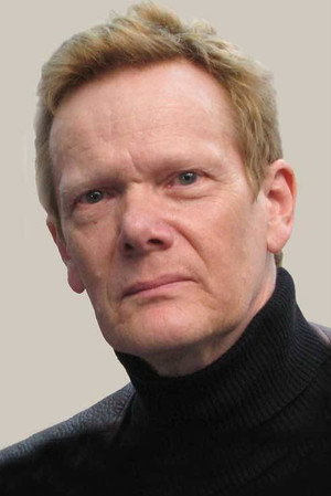 Philippe Petit in 432 Park Avenue