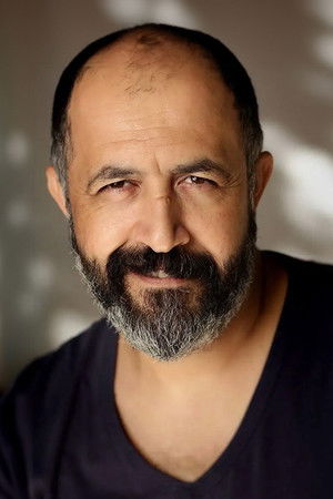 Mehmet Özgür in Yellow Heat