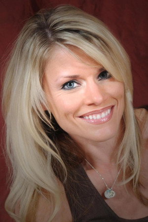 Kerri Hoskins in Behind Mortal Kombat 3: Into the Outworld