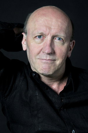 Artur Barciś in No End