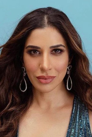 Sophiya Chaudhary in Speed