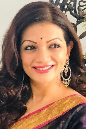 Prachee Shah in Hum Do Hamare Do