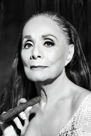 Pilar Pellicer in The World of the Dead