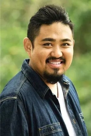 Wang Chengsi in Never Say Die