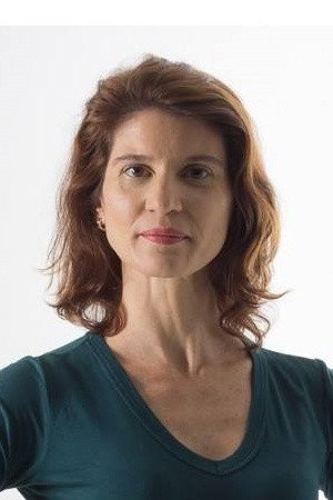 Juliana Zancanaro in Cousins