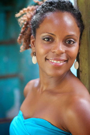 Daniely Francisque in Au-delà
