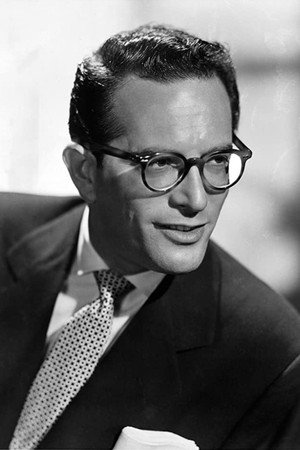 Robert Q. Lewis in An Affair to Remember