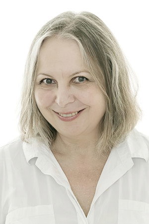 Zdeňka Sajfertová in The King of Colonnades
