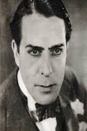 Félix de Pomés in Death at Dawn