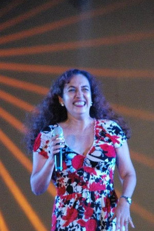 Cita Astals in Totoy Mola