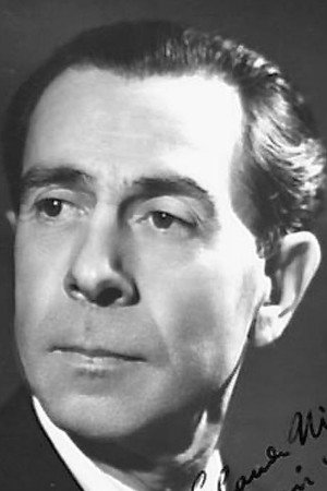 Frédéric Duvallès in Elena and Her Men