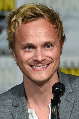 David Anders in Dead Dawn