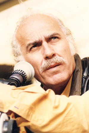 Nikos Kavoukidis in Collecting Time