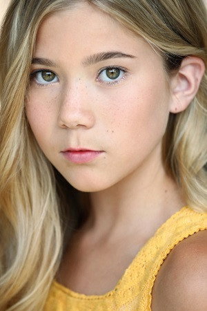 Rachel Eggleston in Divide & Conquer