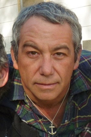 Mike Watt in Iggy and The Stooges: Live in Sydney