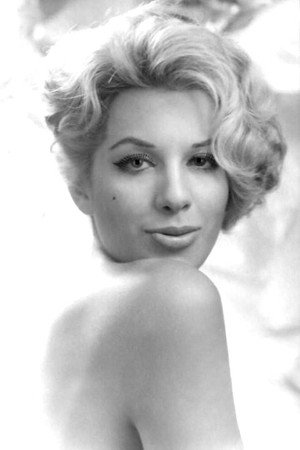 Teresa Velázquez in La sombra del otro