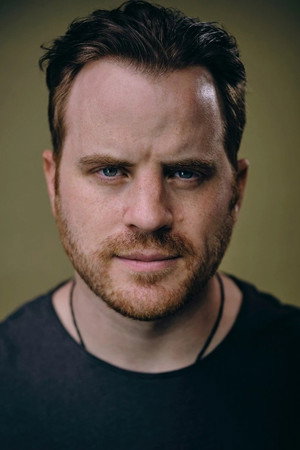 Robert Kazinsky in Hot Pursuit