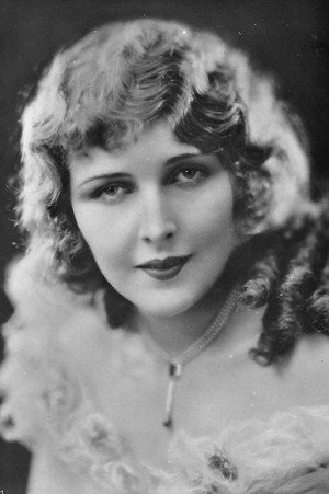 Florence Gilbert in The Mad Racer
